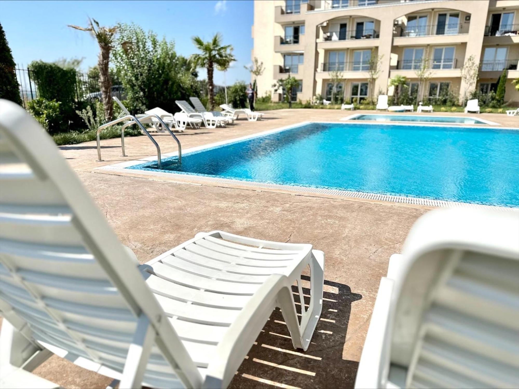 Ipanema Beach - Menada Apartments Sveti Vlas Extérieur photo